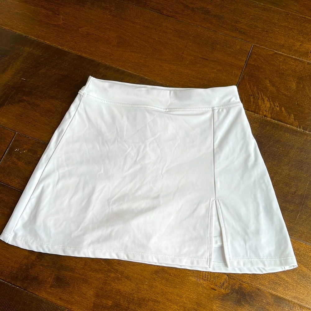 White Skort 🕊